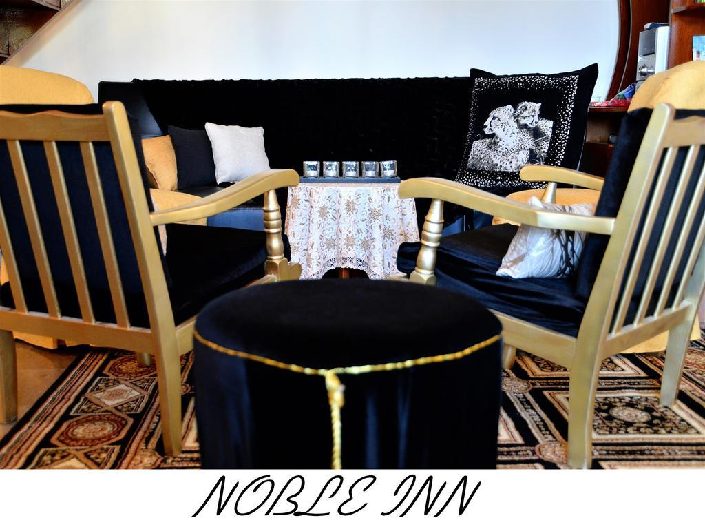Noble Inn Лутраки Стая снимка